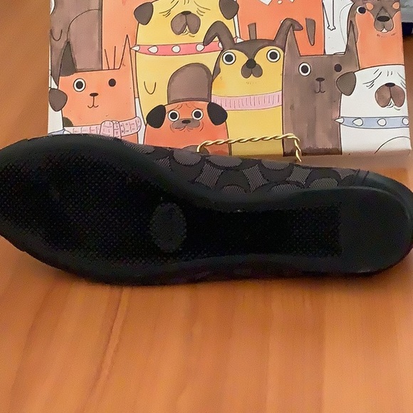 Coach Chelsea Monogram Flats 🖤🖤🖤🖤 - Picture 8 of 10